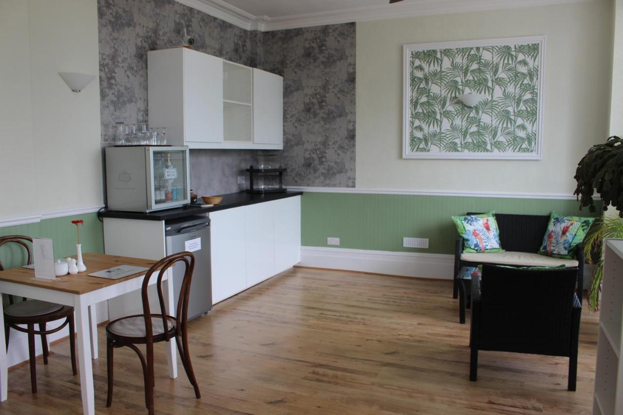 Beamsley Lodge B&B Eastbourne Dış mekan fotoğraf