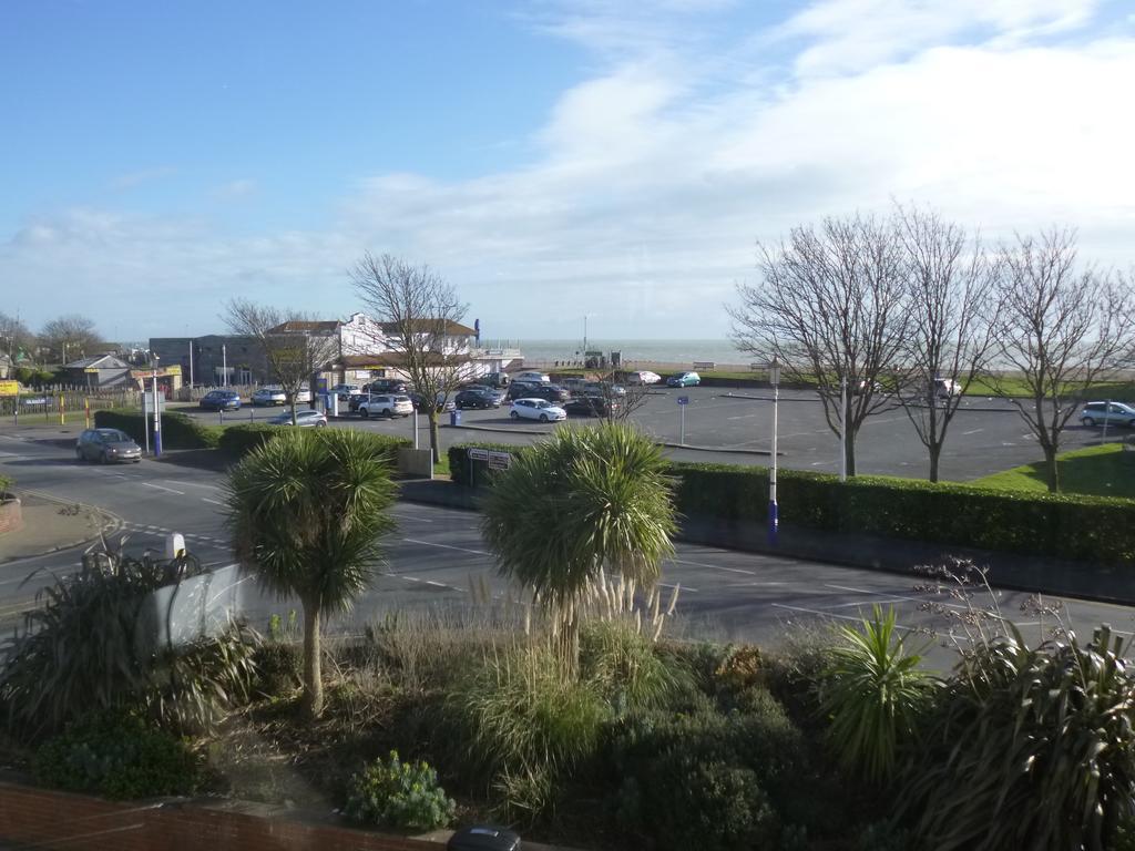 Beamsley Lodge B&B Eastbourne Oda fotoğraf