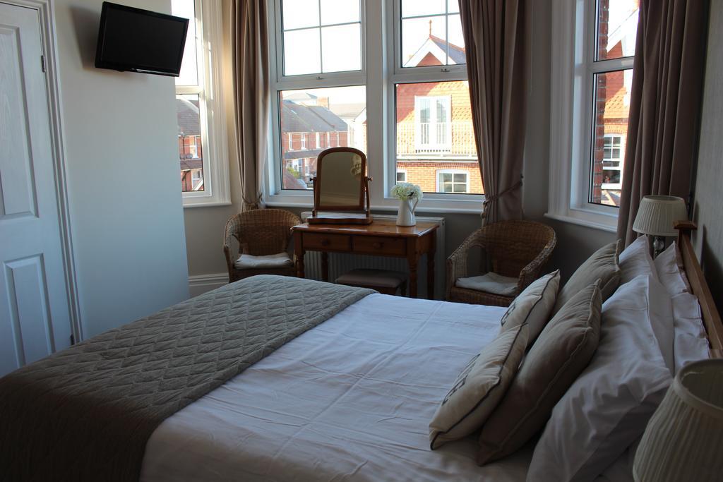 Beamsley Lodge B&B Eastbourne Dış mekan fotoğraf