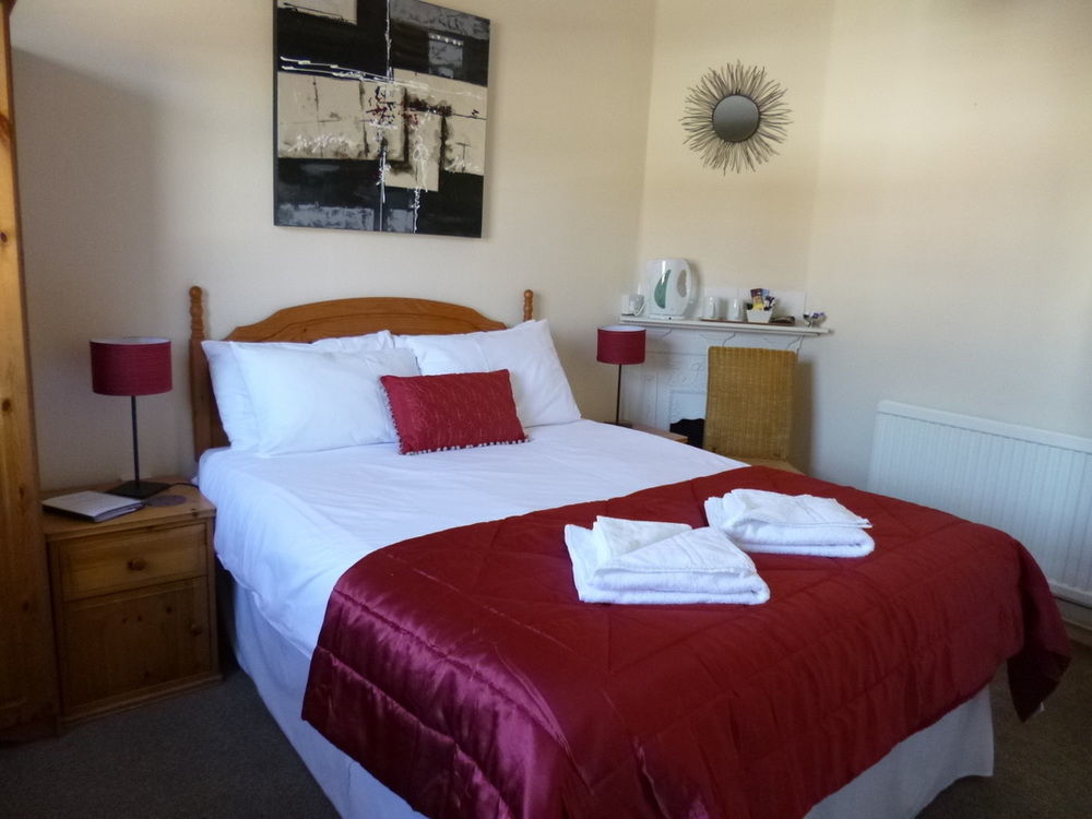 Beamsley Lodge B&B Eastbourne Dış mekan fotoğraf